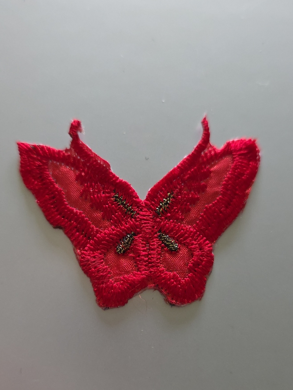 BUTTERFLY IRON ON